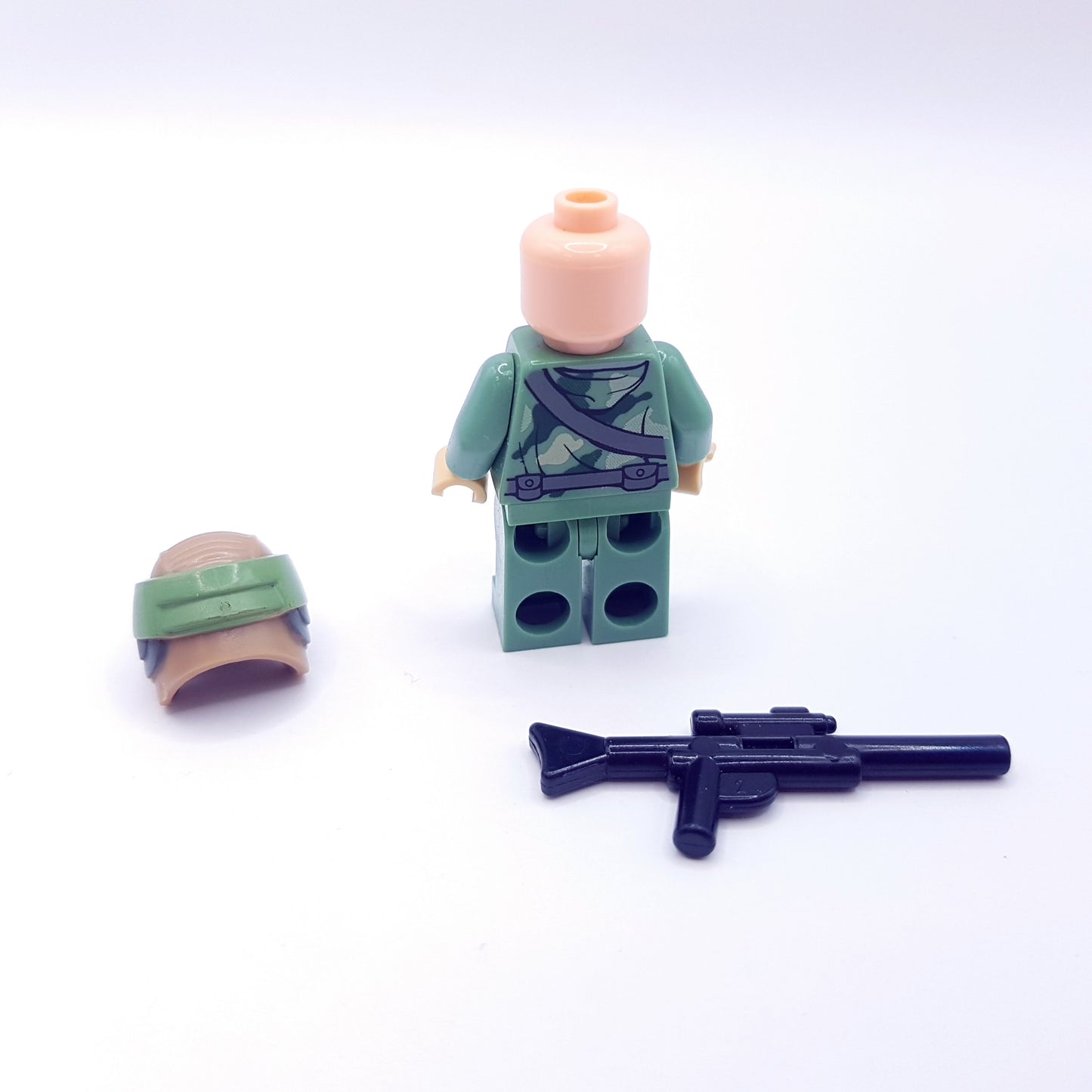 LEGO Minifigur - Endor Rebel Commando - Stubble sw0368 (2012) - Star Wars - gebraucht