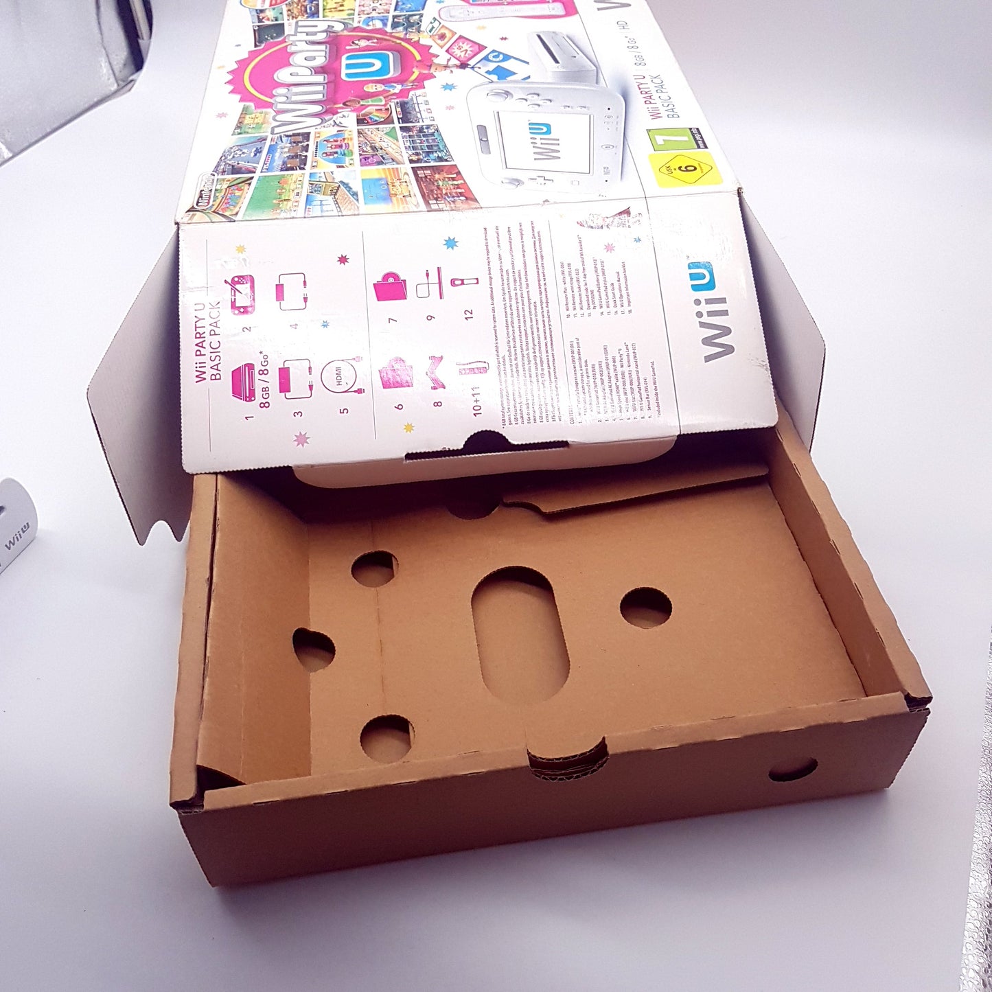 Nintendo Wii U WiiU Konsole + Wii Party U & Nintendoland Spiele - gebraucht mit OVP