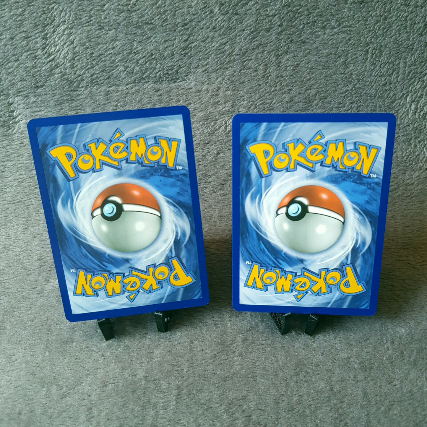 Pokemon - Leufeo 36/236 & Pyroleo 37/236 - S & M - Welten im Wandel 2019