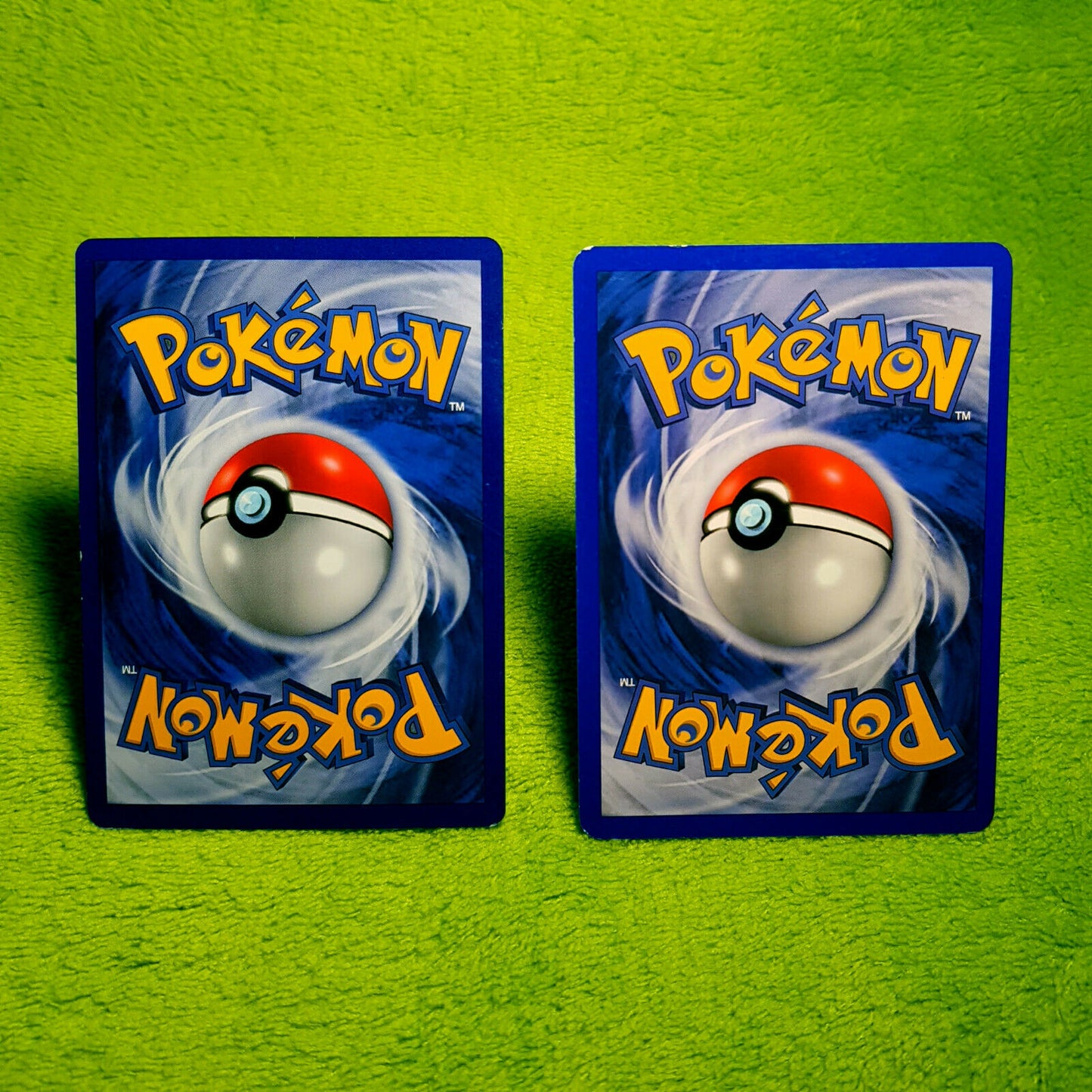 Pokemon - Fukano 28/102 & Arkani 23/102 - Base Set (1999) - Near Mint