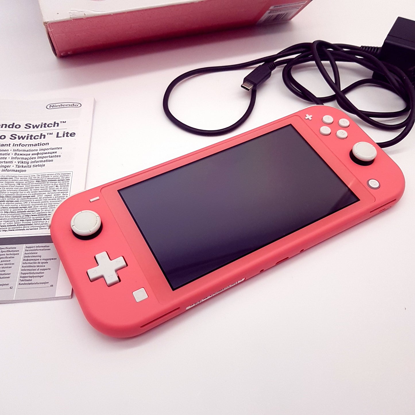 Nintendo Switch Lite Konsole Koralle Coral mit OVP - gebraucht