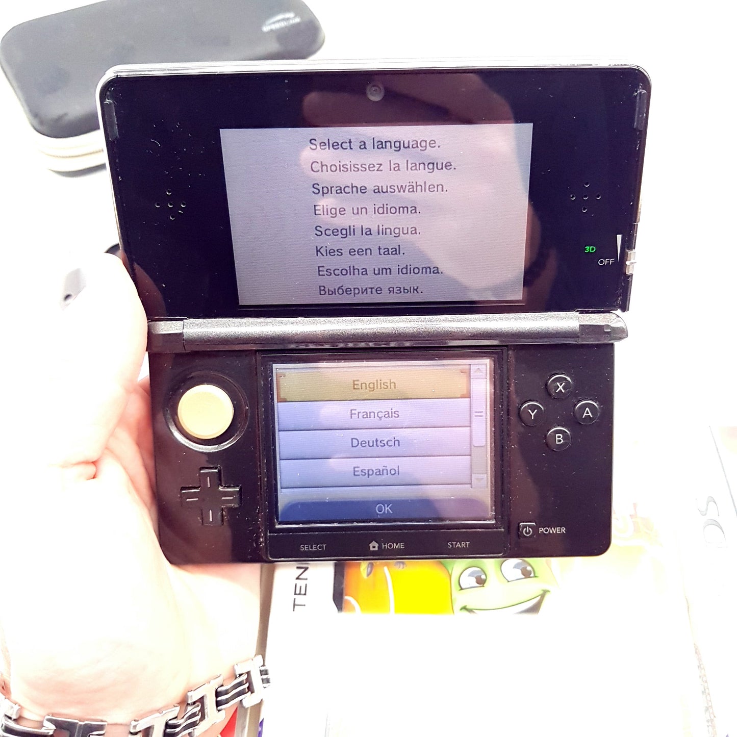 Nintendo 3DS Konsole Kosmos Schwarz - gebraucht - guter Zustand + 5 Spiele