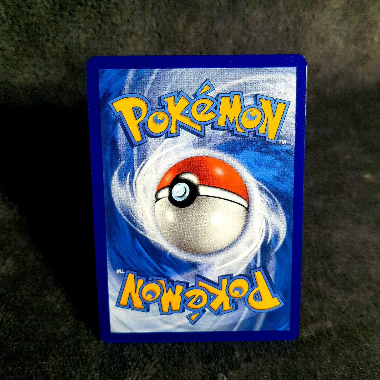 Pokemon - Galarian Weezing 42/72 HOLO - Shinig Fates (2021) - MINT